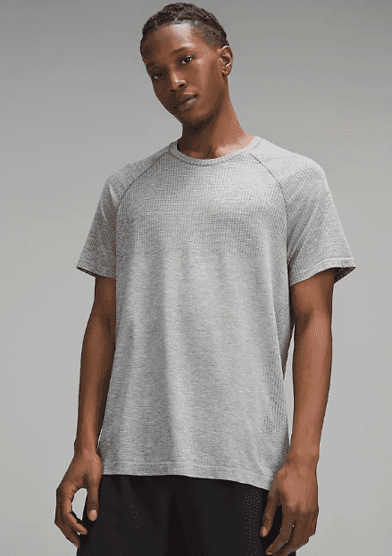 A Closer Look at lululemon Men’s Performance Staples