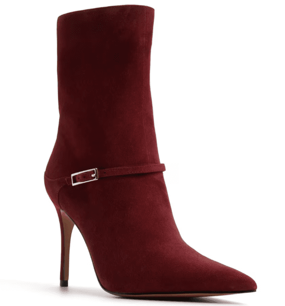 Seasonal Standouts: Early Spring Footwear Finds at DSW