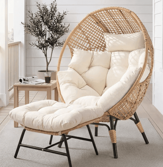 Seasonal Standouts: Outdoor Living Finds We’re Eyeing at Wayfair