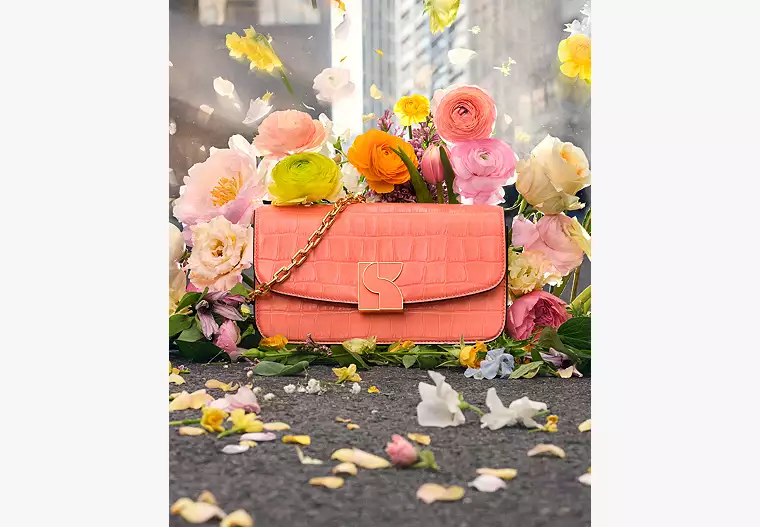 kate spade Sale with Up to 50% Off