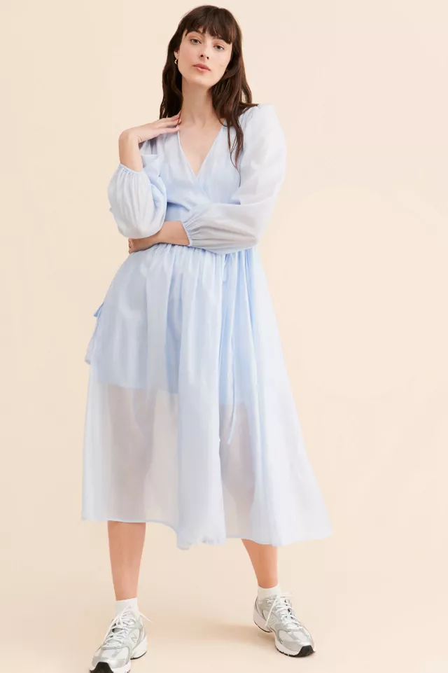 Urban Outfitters Sale with Up to 60% Off