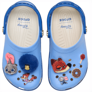 ISEXCERPT:Crocs 儿童洞洞鞋精选促销｜买 2 双额外优惠，买 3 双更省
